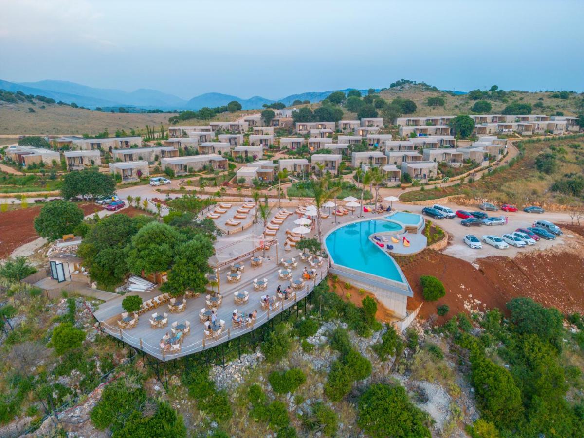 Arameras Beach Resort Ksamil Exterior photo