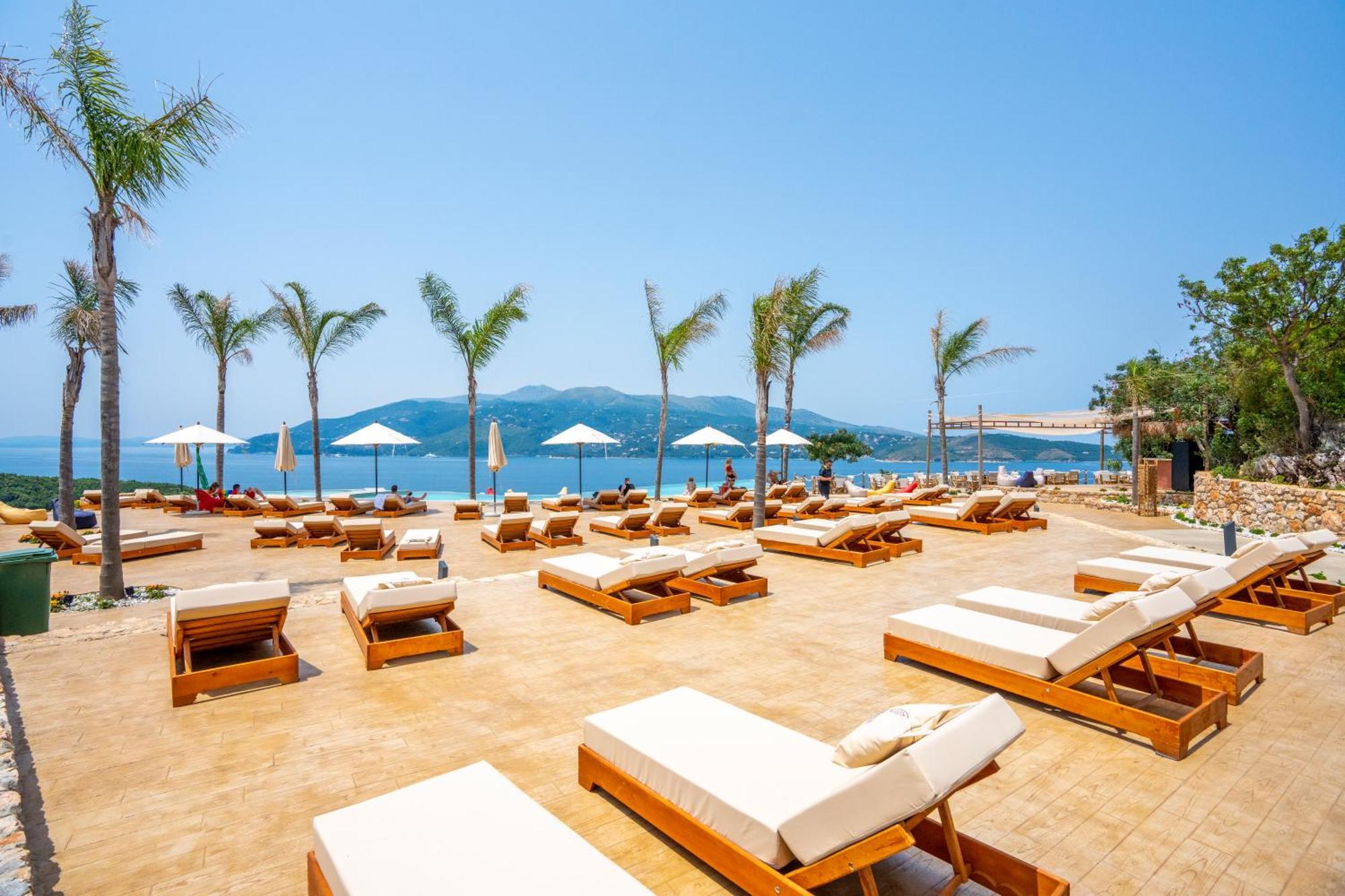 Arameras Beach Resort Ksamil Exterior photo
