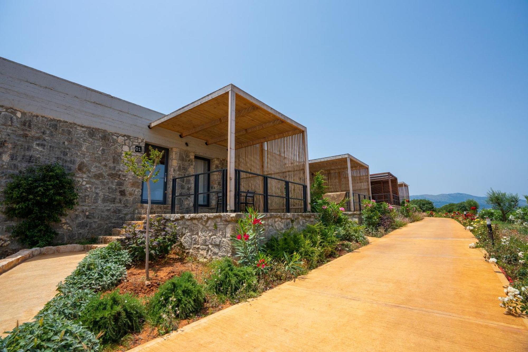 Arameras Beach Resort Ksamil Exterior photo