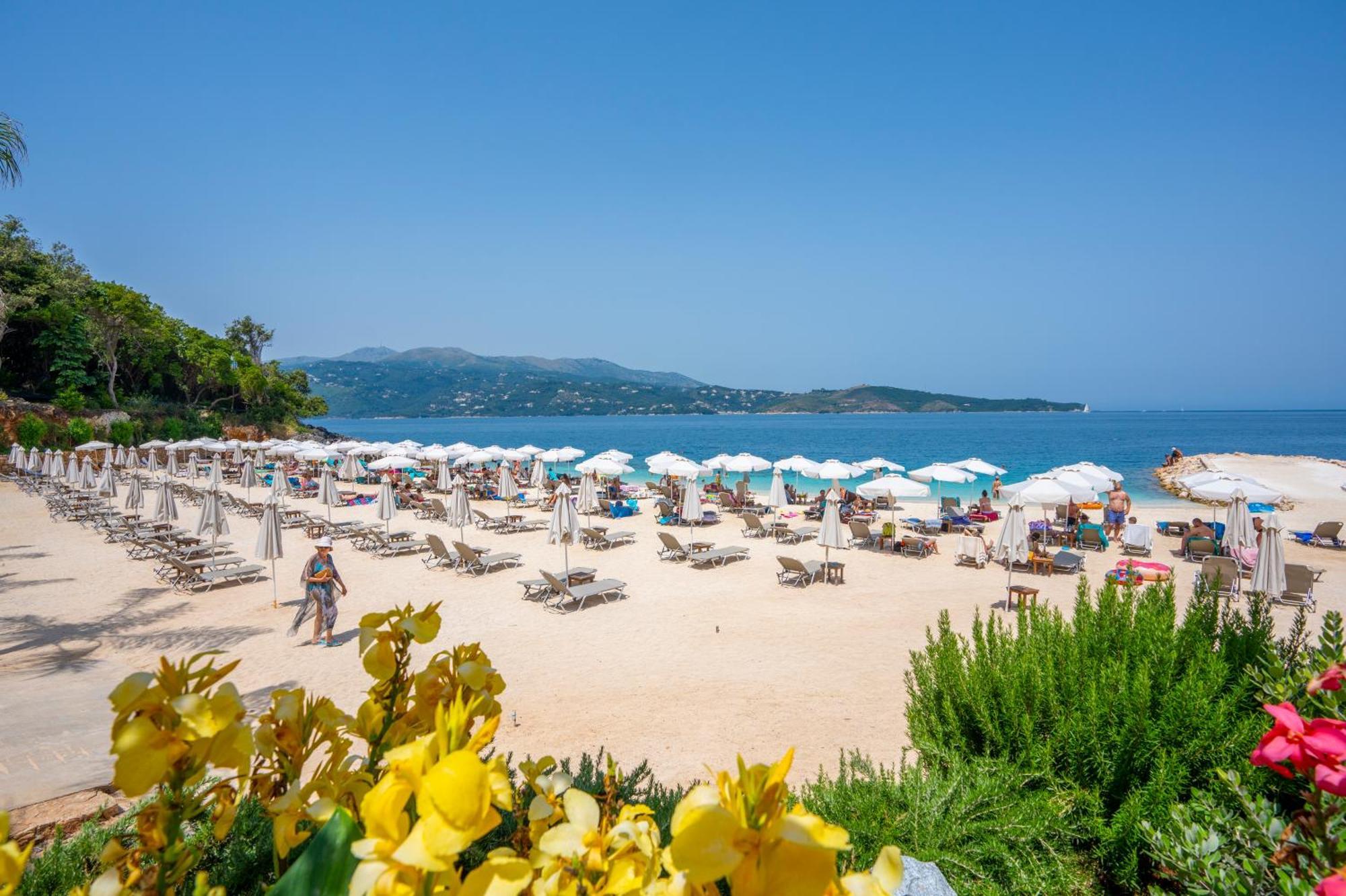 Arameras Beach Resort Ksamil Exterior photo