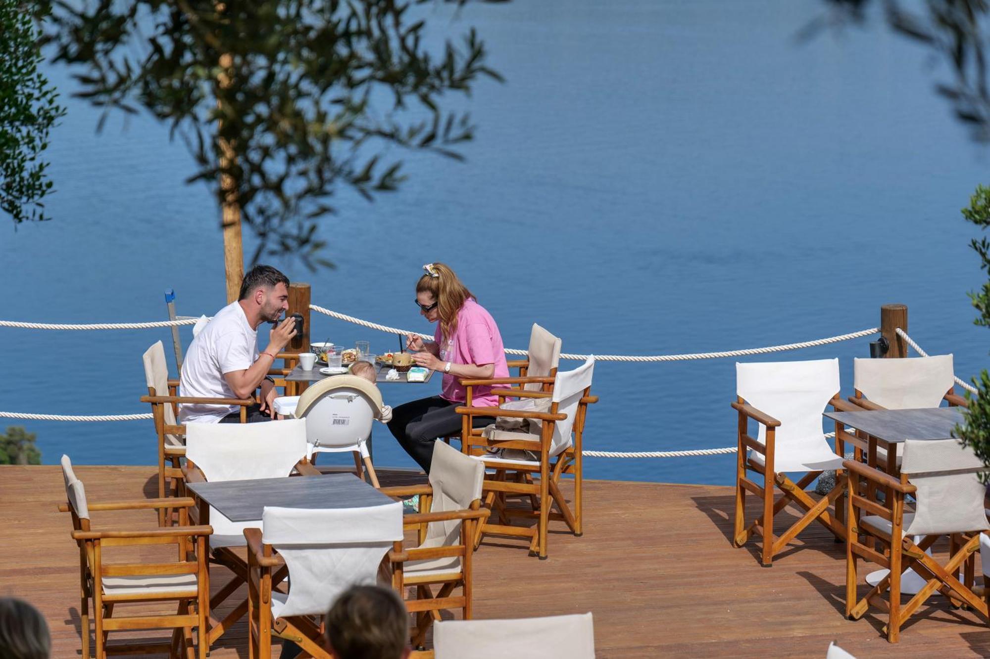 Arameras Beach Resort Ksamil Exterior photo
